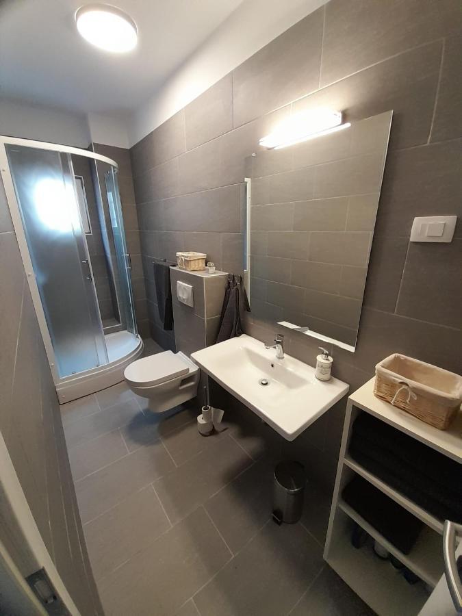 Apartman Vitamare 160 M From The Beach 诺维·维诺多尔斯基 外观 照片