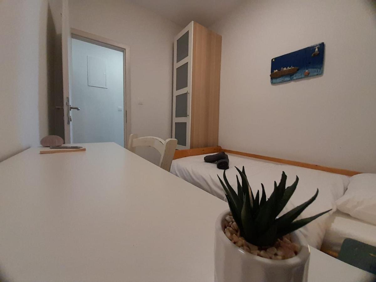 Apartman Vitamare 160 M From The Beach 诺维·维诺多尔斯基 外观 照片