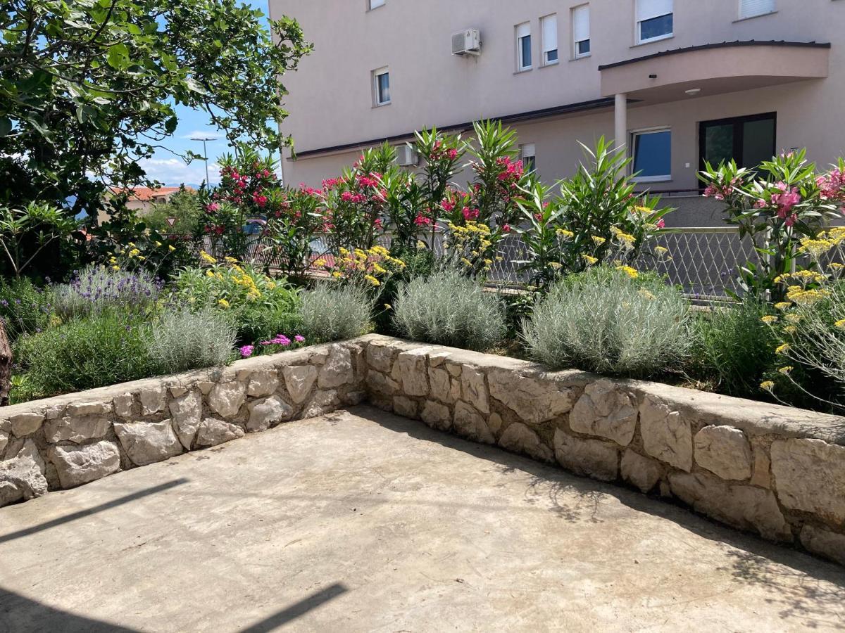 Apartman Vitamare 160 M From The Beach 诺维·维诺多尔斯基 外观 照片
